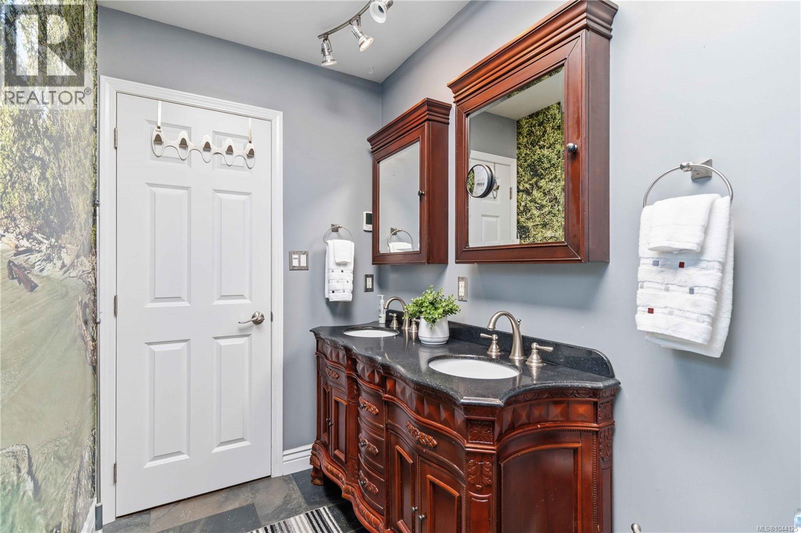 1171 Roy Rd - 15