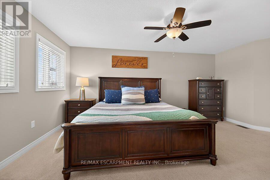 25 SOUTHWOOD CRESCENT - 24