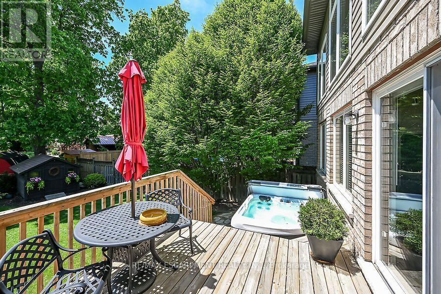 25 SOUTHWOOD CRESCENT - 42