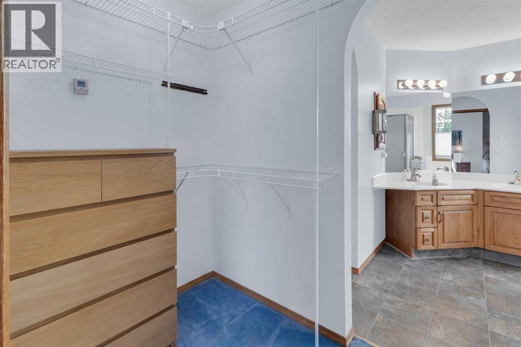 359 Schubert Place NW - 24