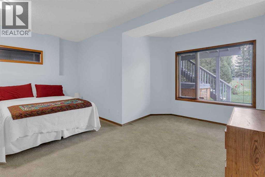 359 Schubert Place NW - 27