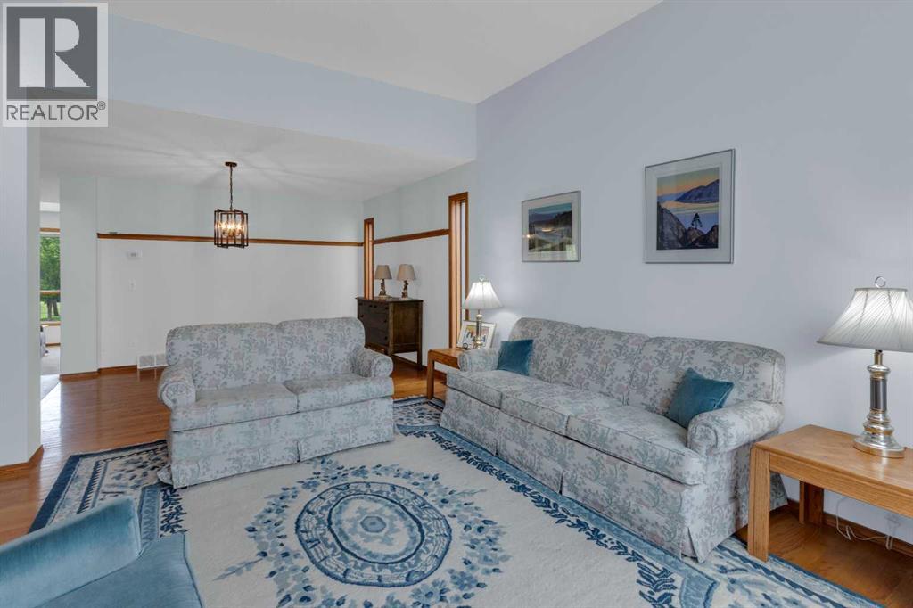 359 Schubert Place NW - 4
