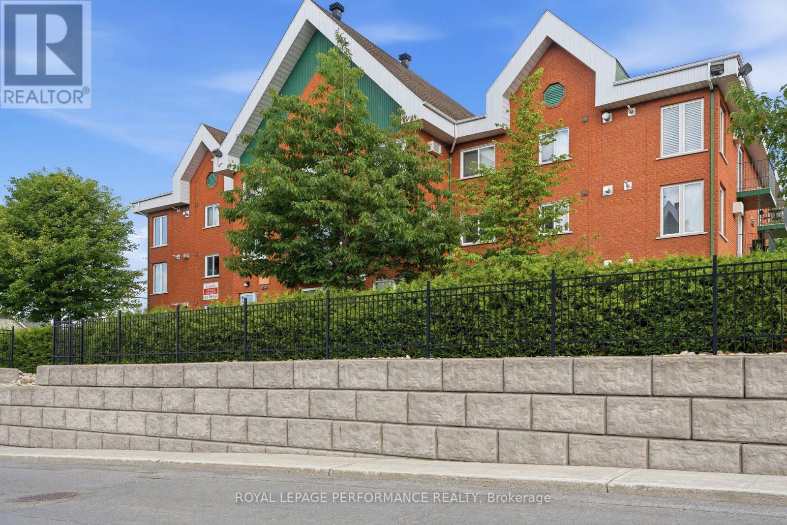 #112 1101 CLEMENT STREET - Image 37