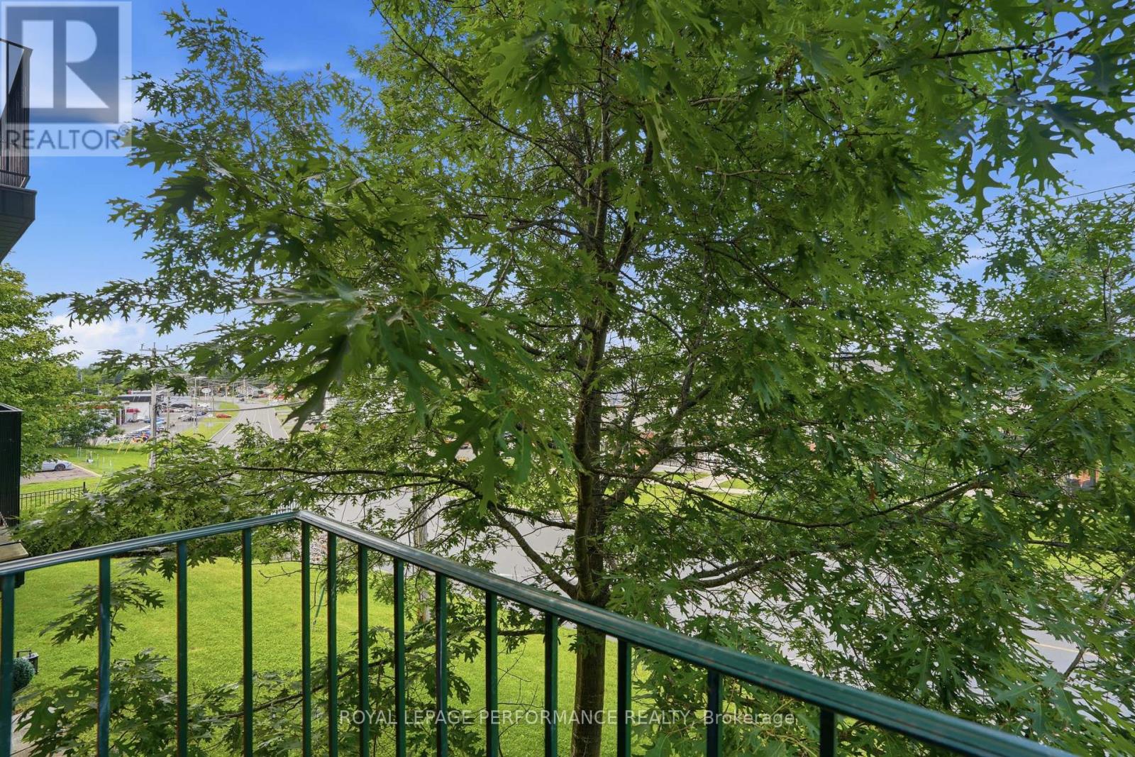 #122 1101 CLEMENT STREET - Image 27