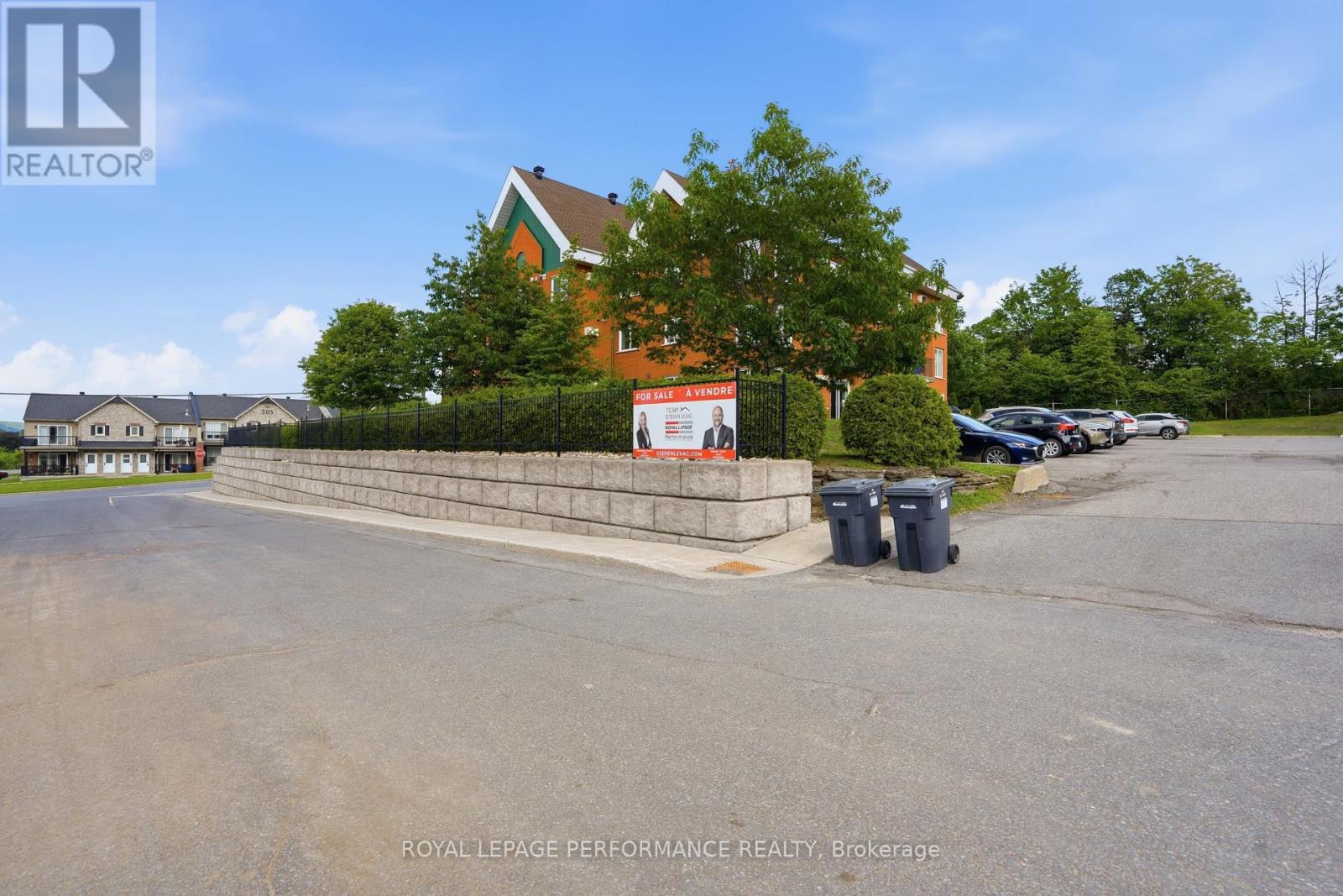 #122 1101 CLEMENT STREET - Image 37