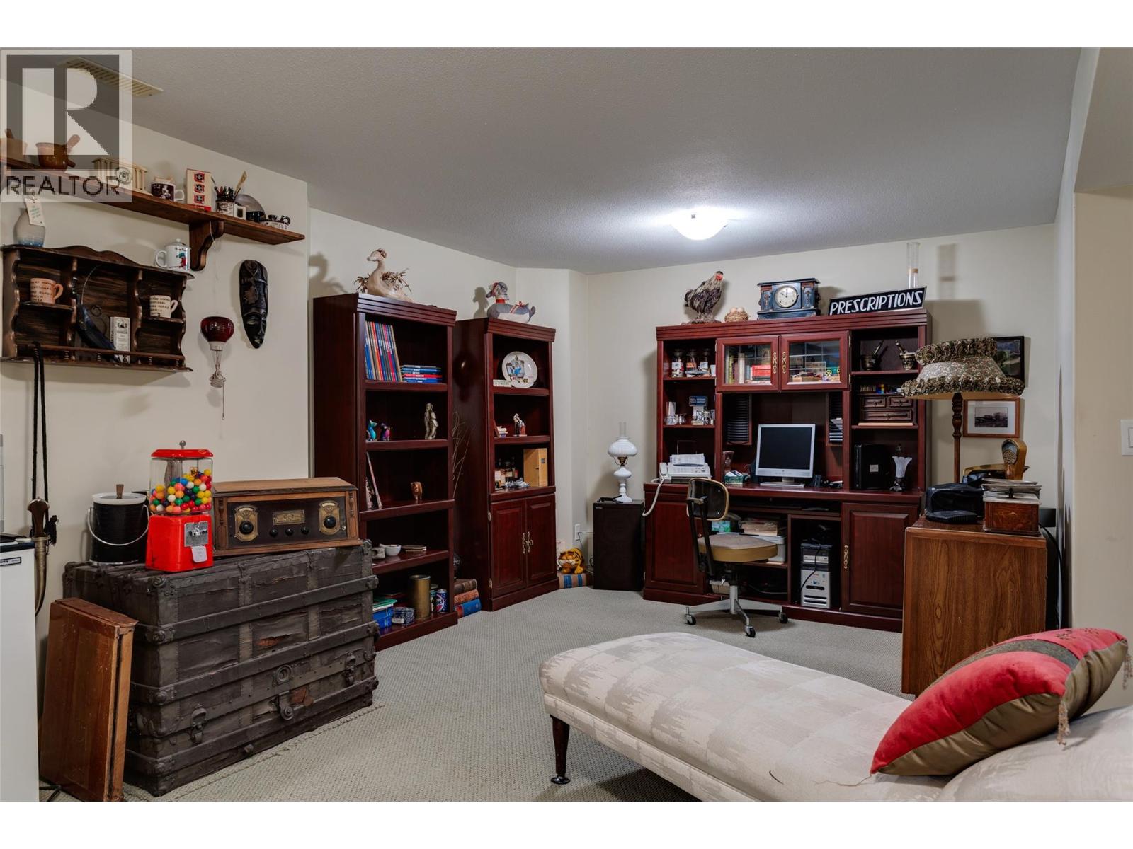 #114 1188 Houghton Road - 25