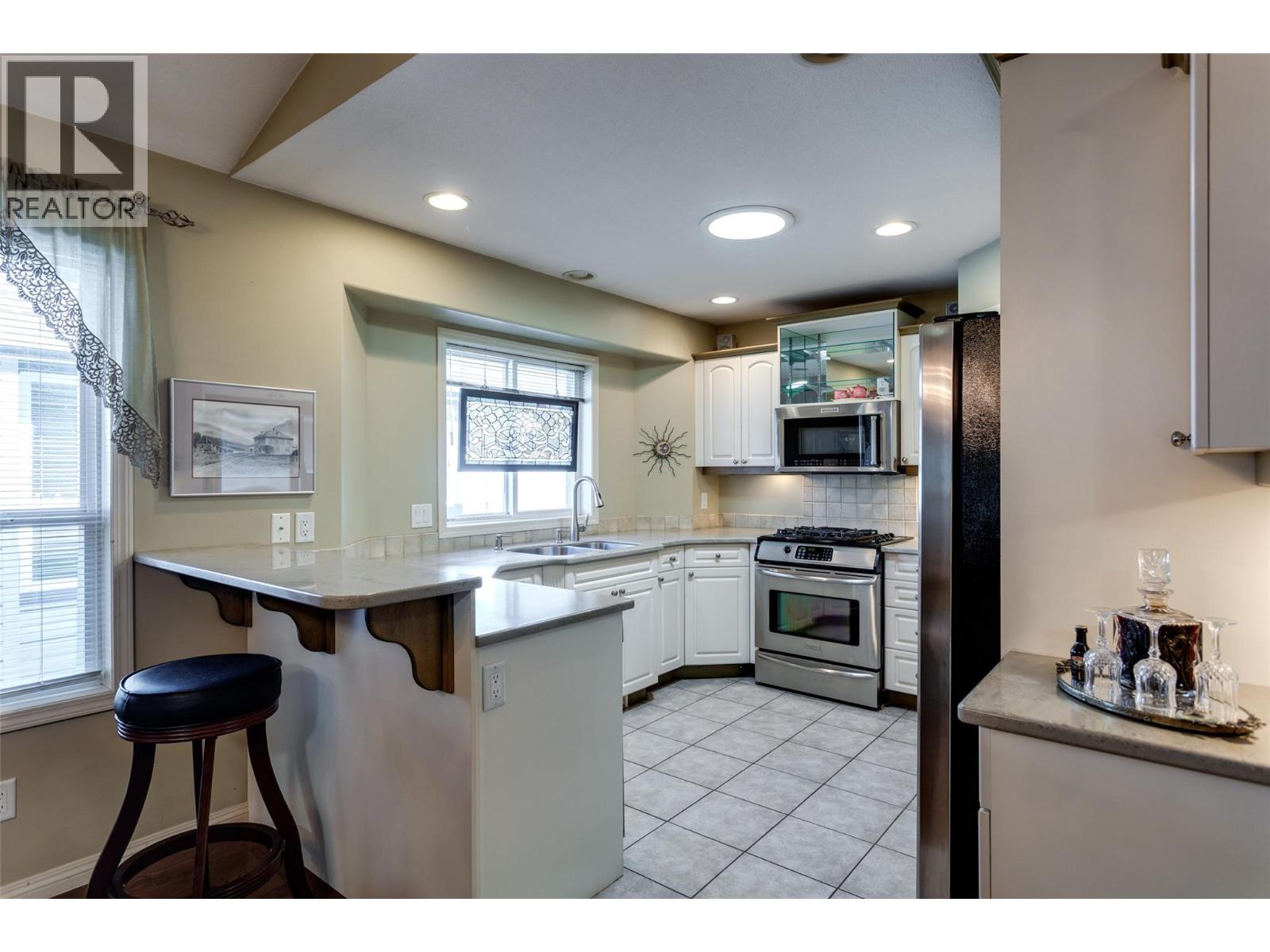 #114 1188 Houghton Road - 9