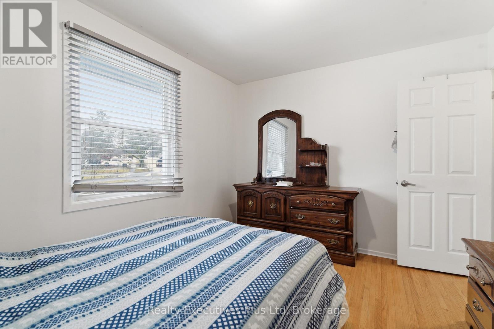 90 WESTERN AVENUE - 14