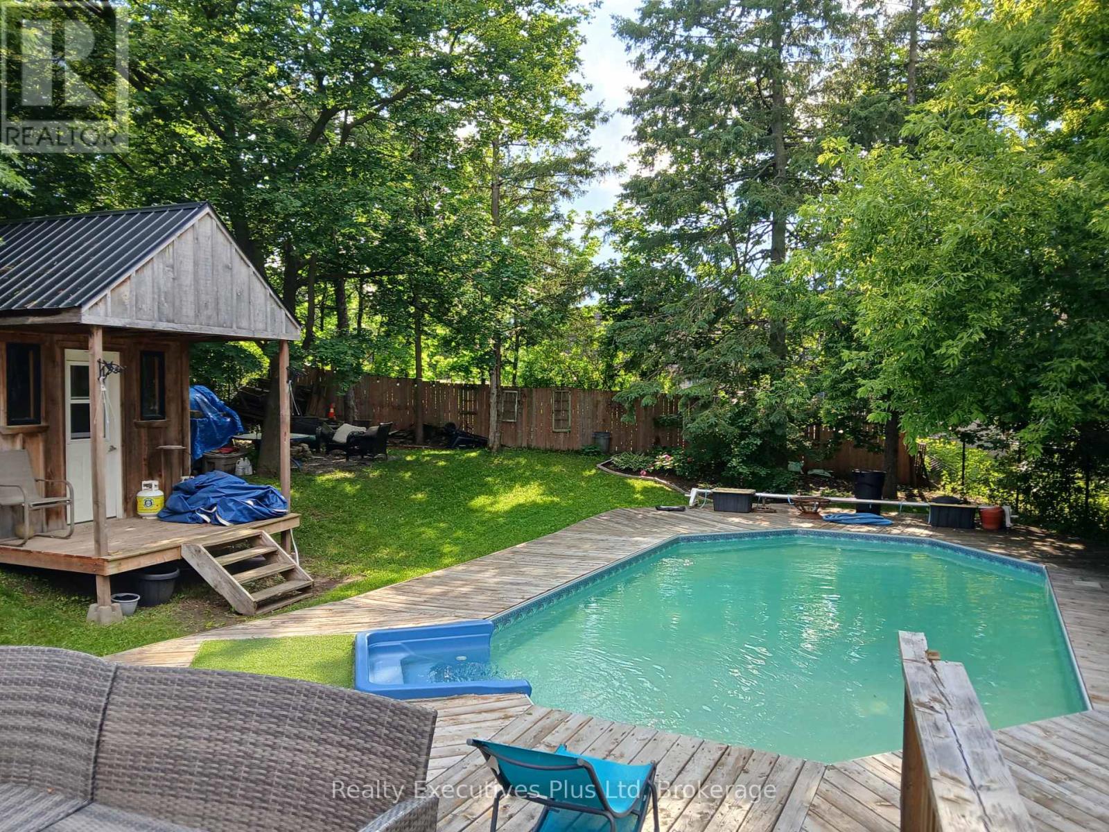 90 WESTERN AVENUE - 27