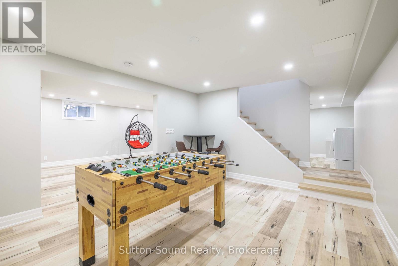 222404 DERBY-KEPPEL TOWNLINE - 26