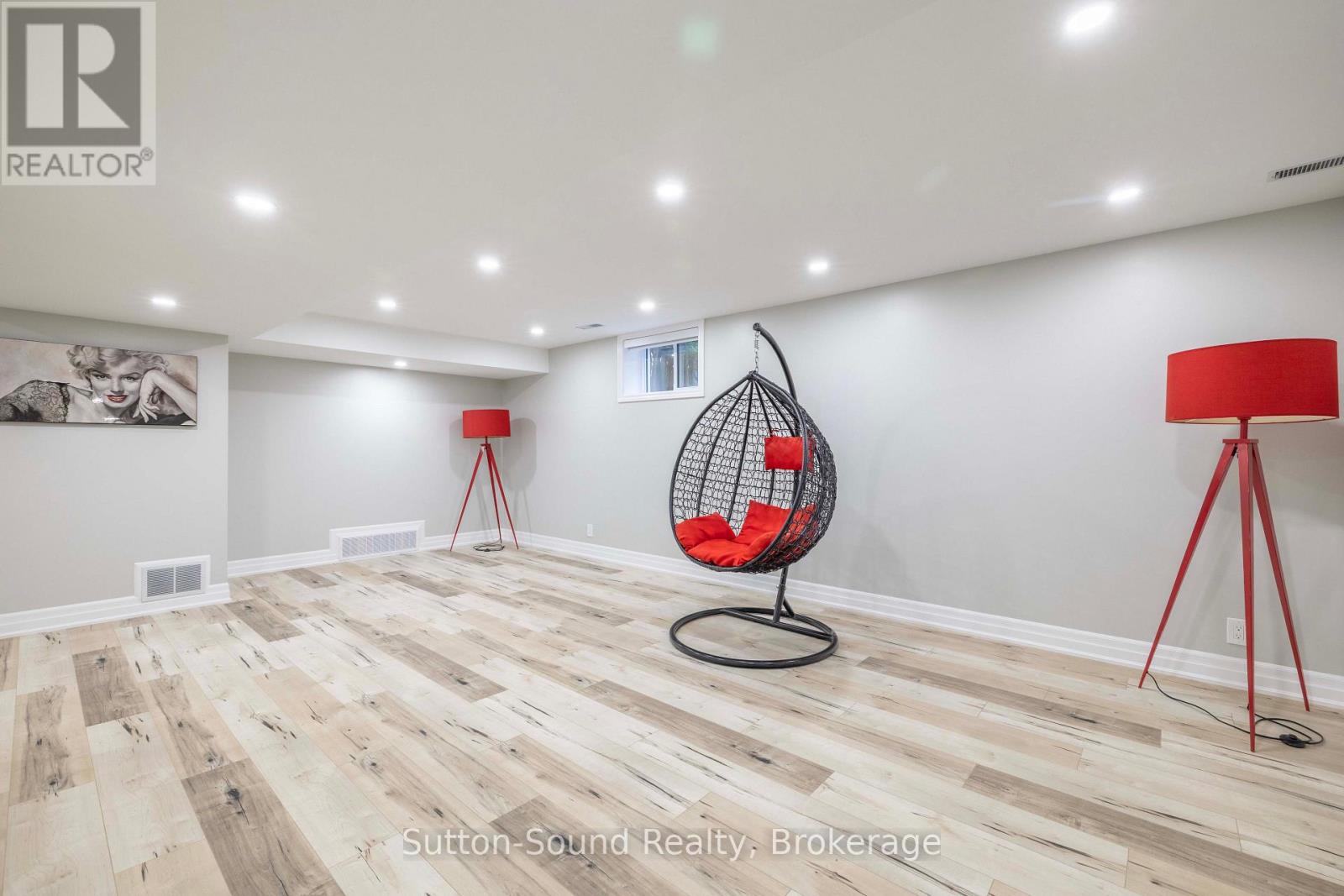 222404 DERBY-KEPPEL TOWNLINE - 29