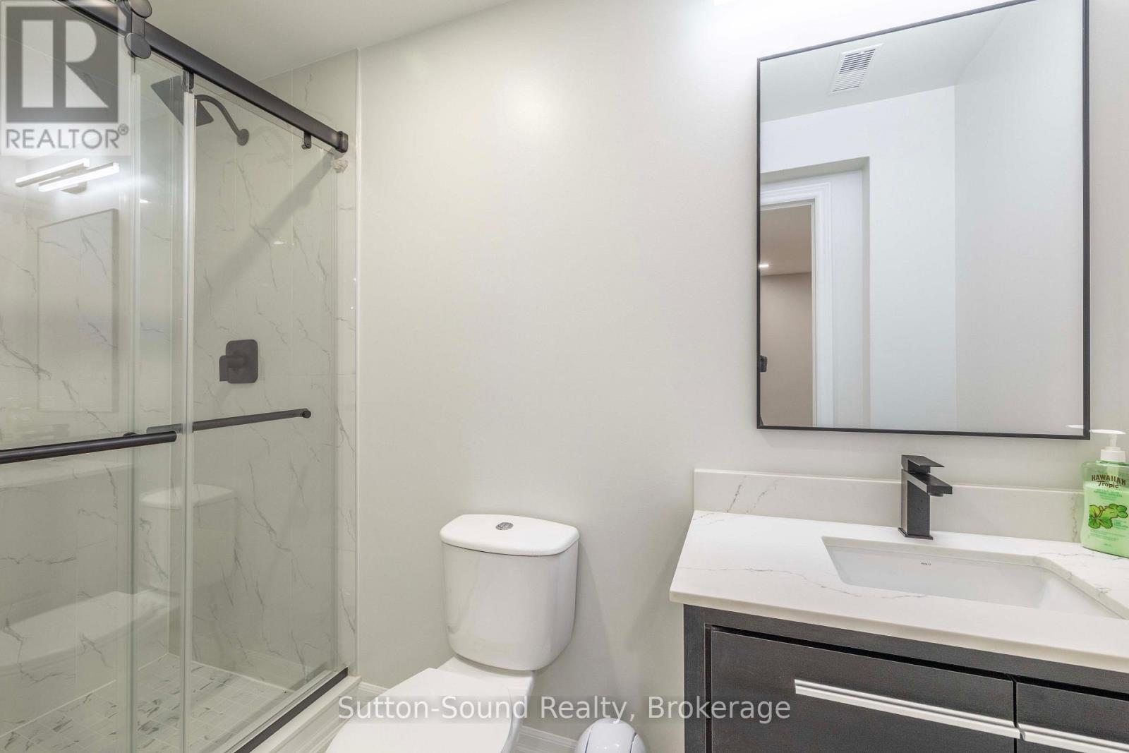 222404 DERBY-KEPPEL TOWNLINE - 33
