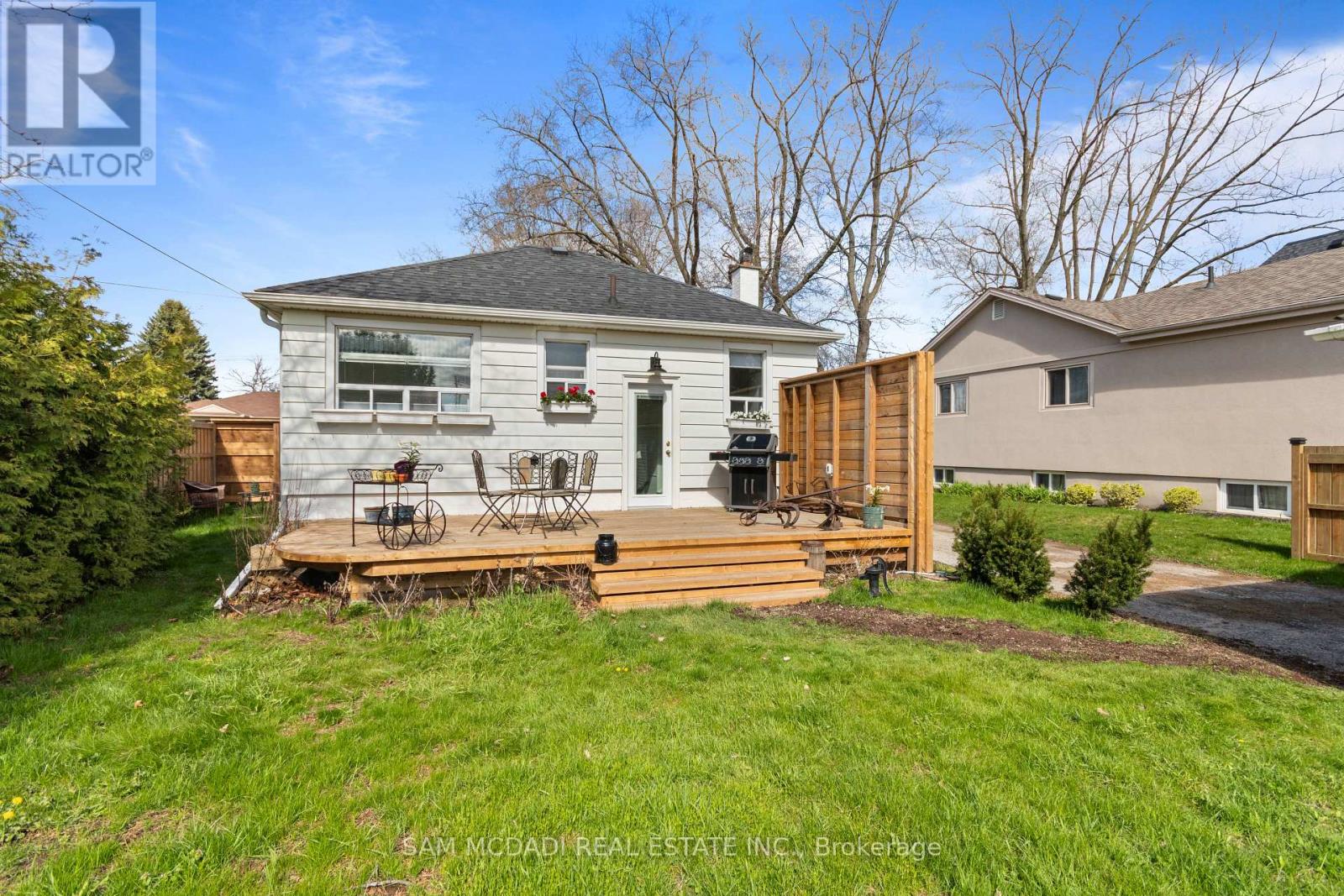 1088 CHERRIEBELL ROAD - Image 27