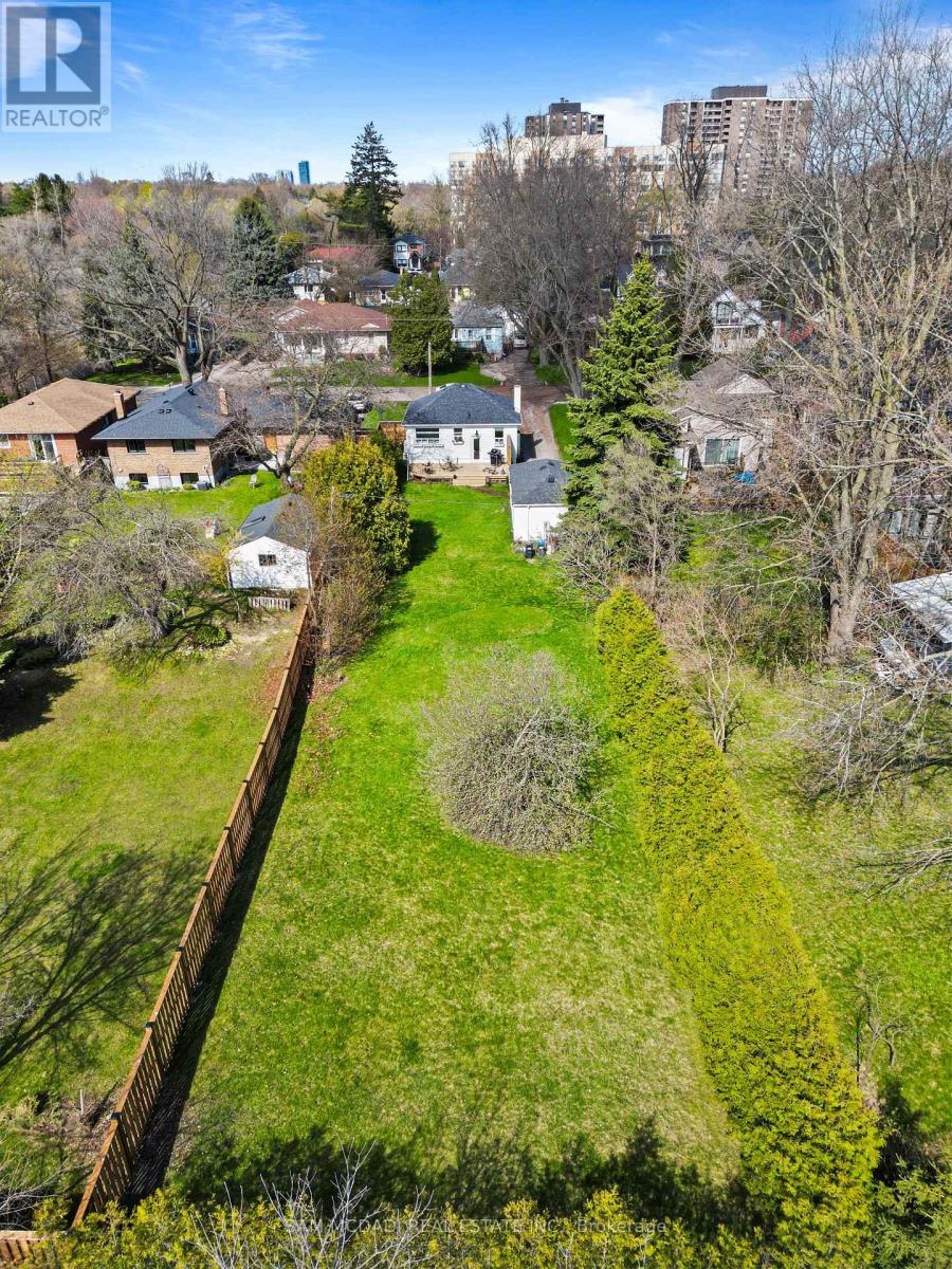 1088 CHERRIEBELL ROAD - Image 33