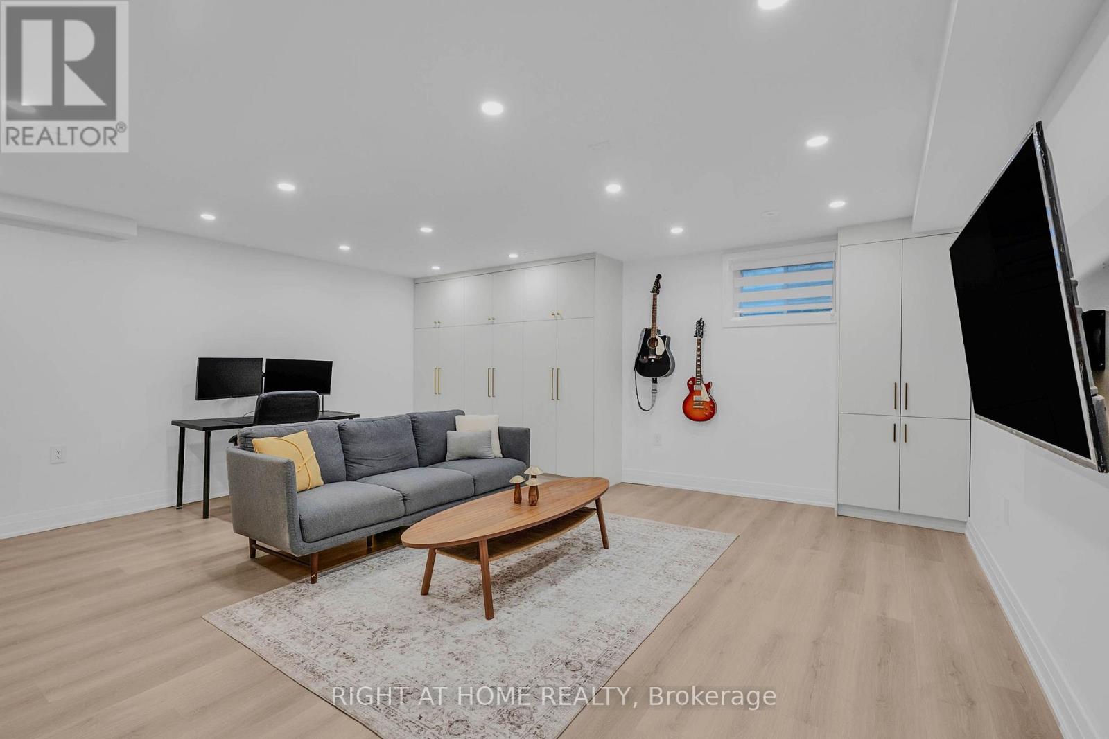 #23 1170 WEST SHORE DRIVE - 33