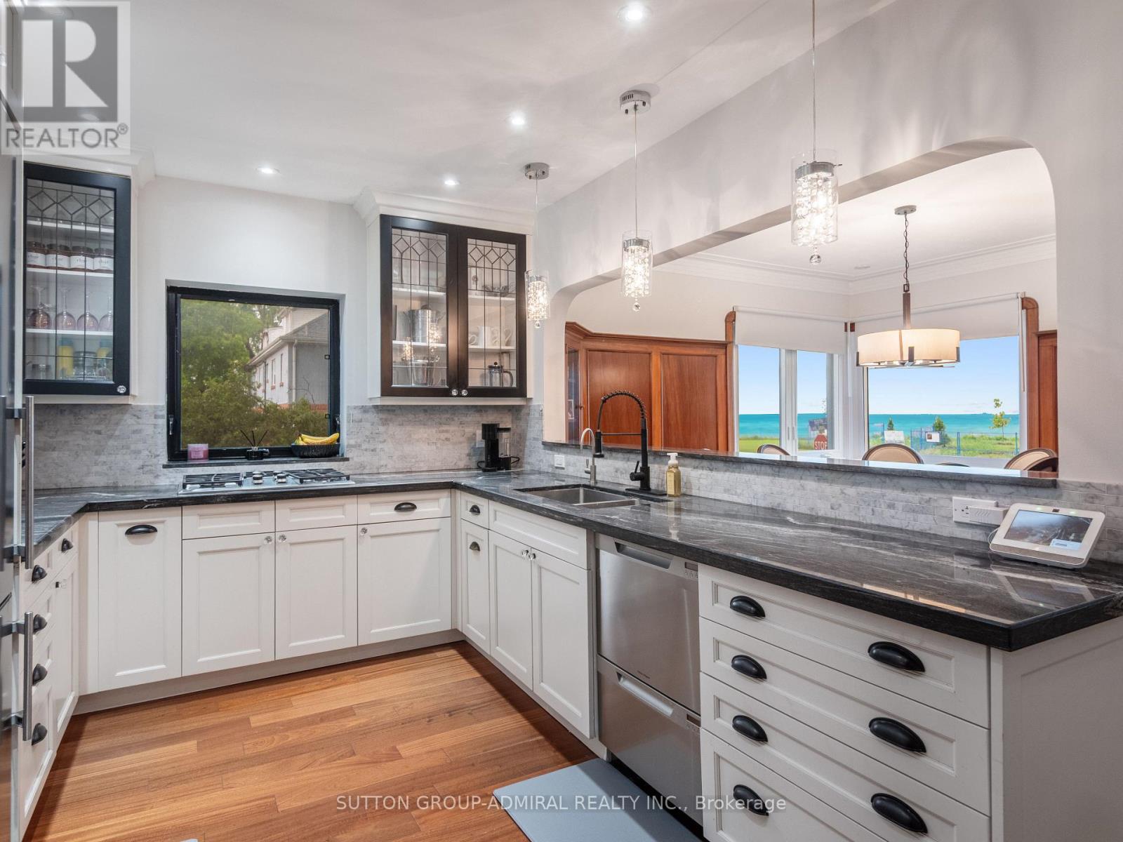 70 LAKE SHORE DRIVE - 14