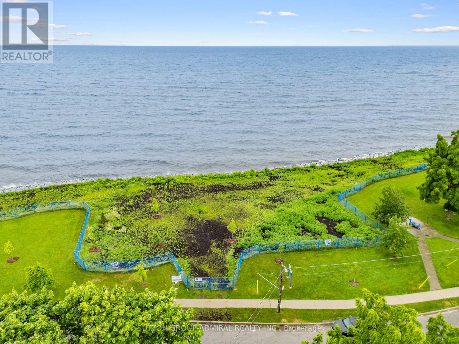 70 LAKE SHORE DRIVE - 39