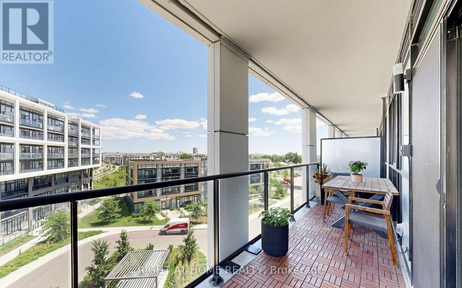 #507 50 GEORGE BUTCHART DRIVE - Image 19