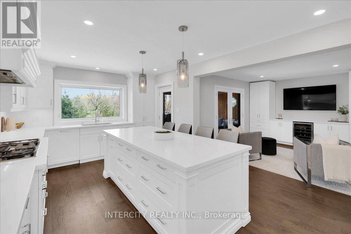 61 GOLFWOOD HEIGHTS - 15