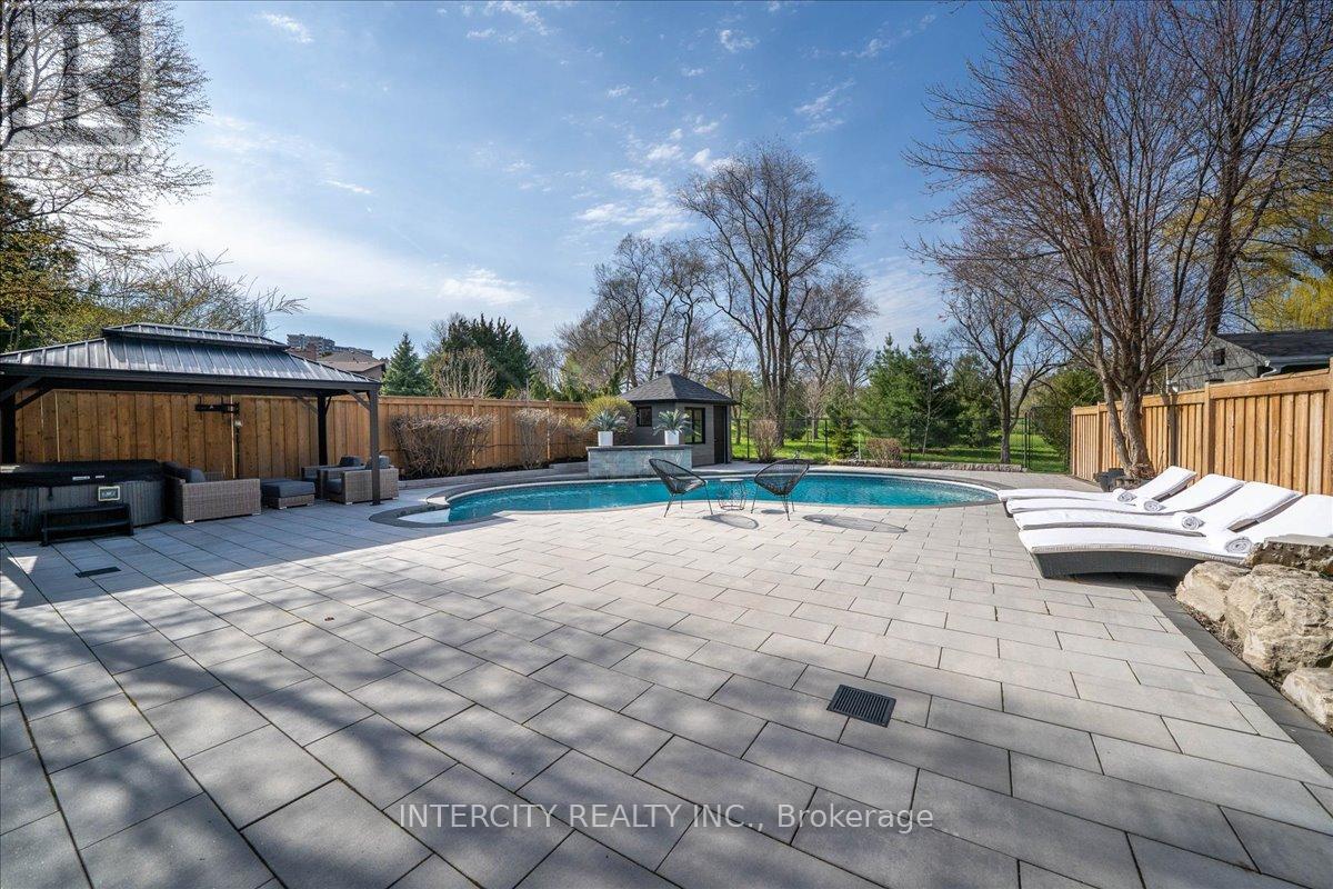 61 GOLFWOOD HEIGHTS - 49