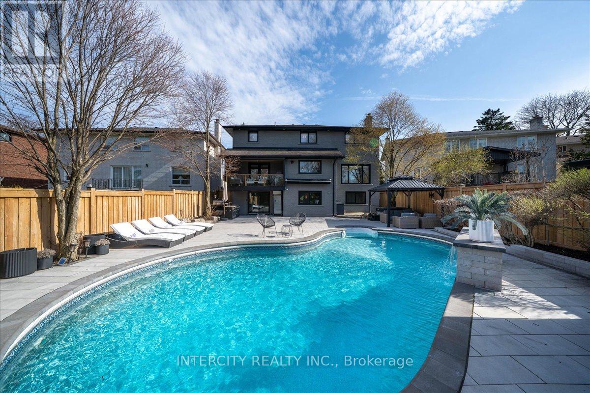 61 GOLFWOOD HEIGHTS - 50