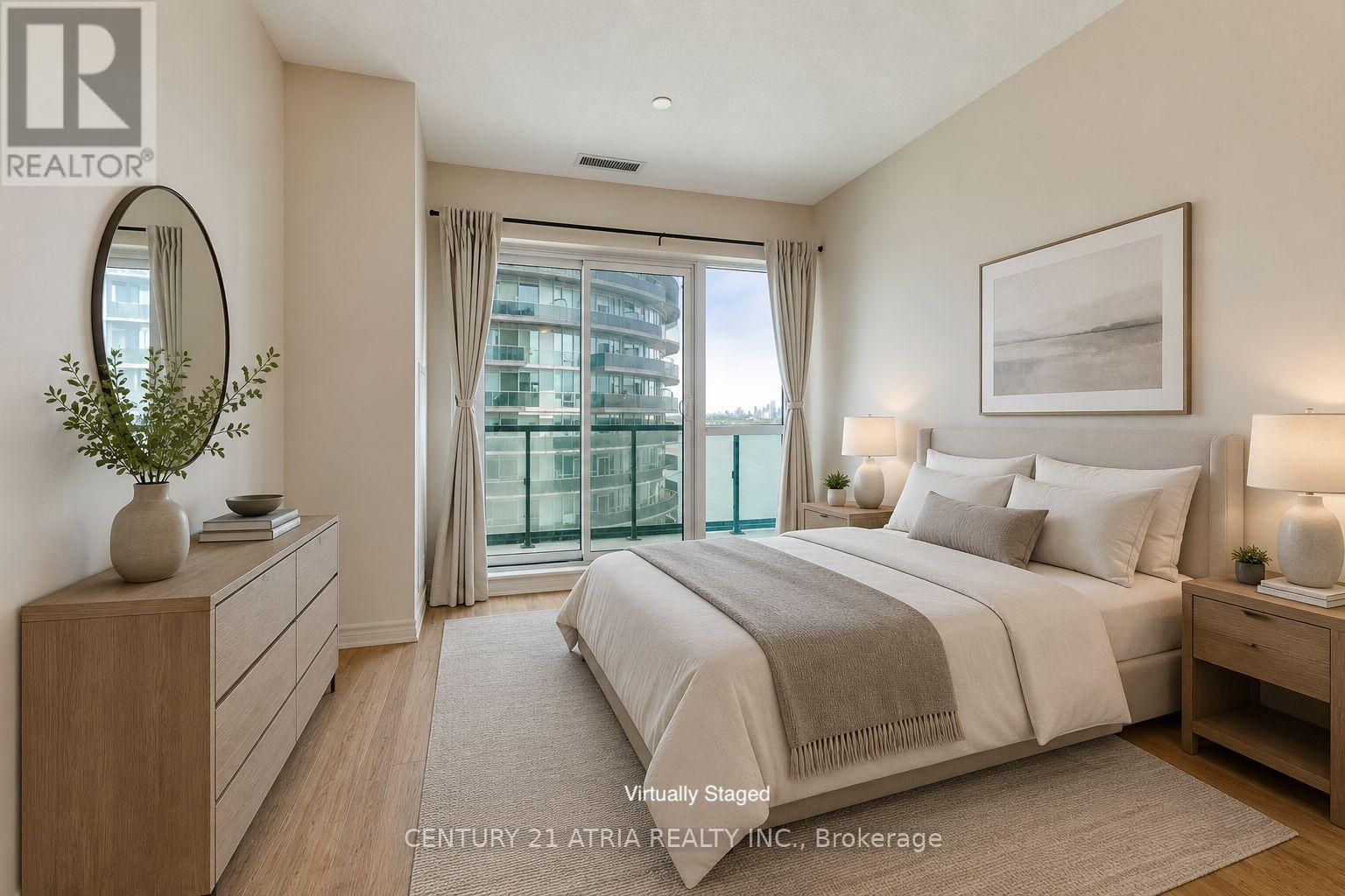 #1512 39 ANNIE CRAIG DRIVE - 10