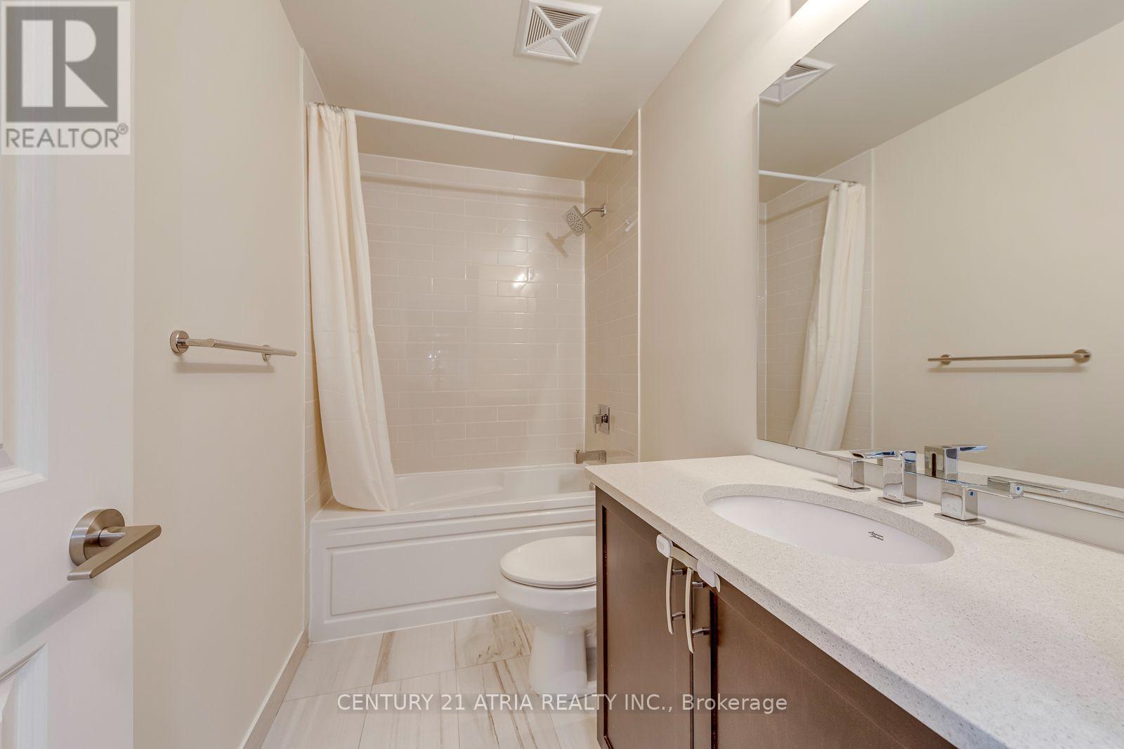 #1512 39 ANNIE CRAIG DRIVE - 17