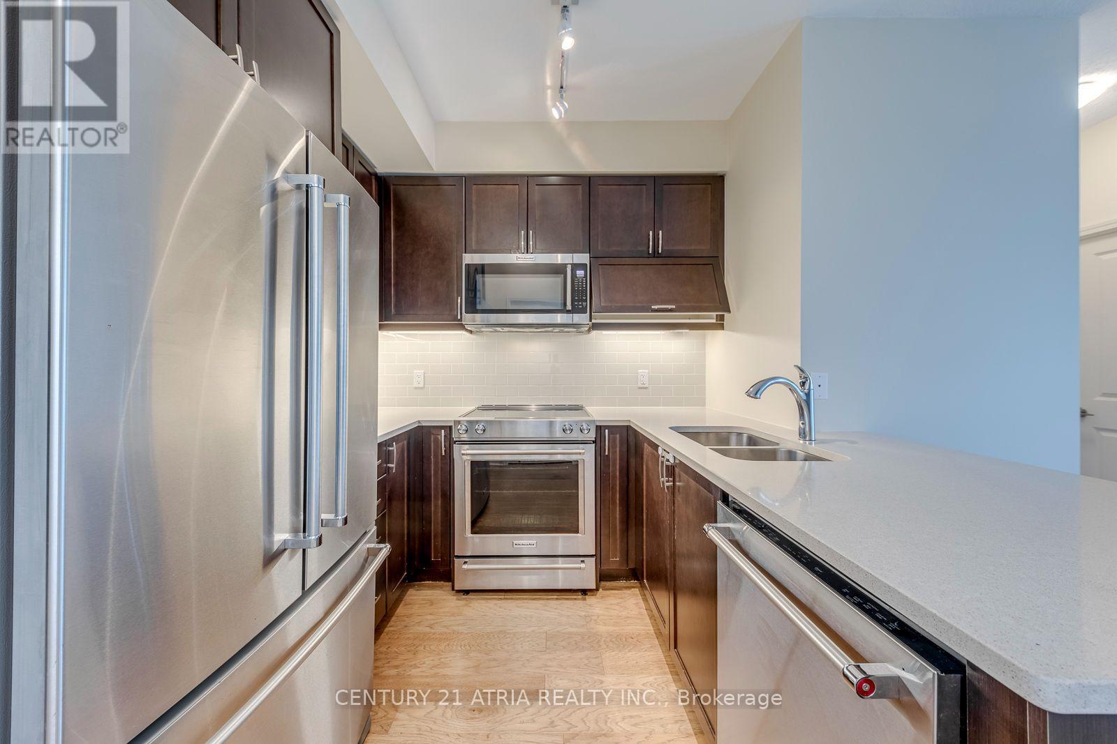 #1512 39 ANNIE CRAIG DRIVE - 8