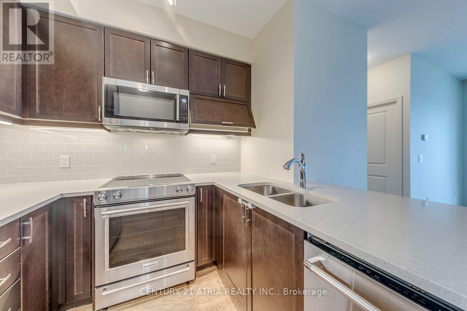 #1512 39 ANNIE CRAIG DRIVE - 9