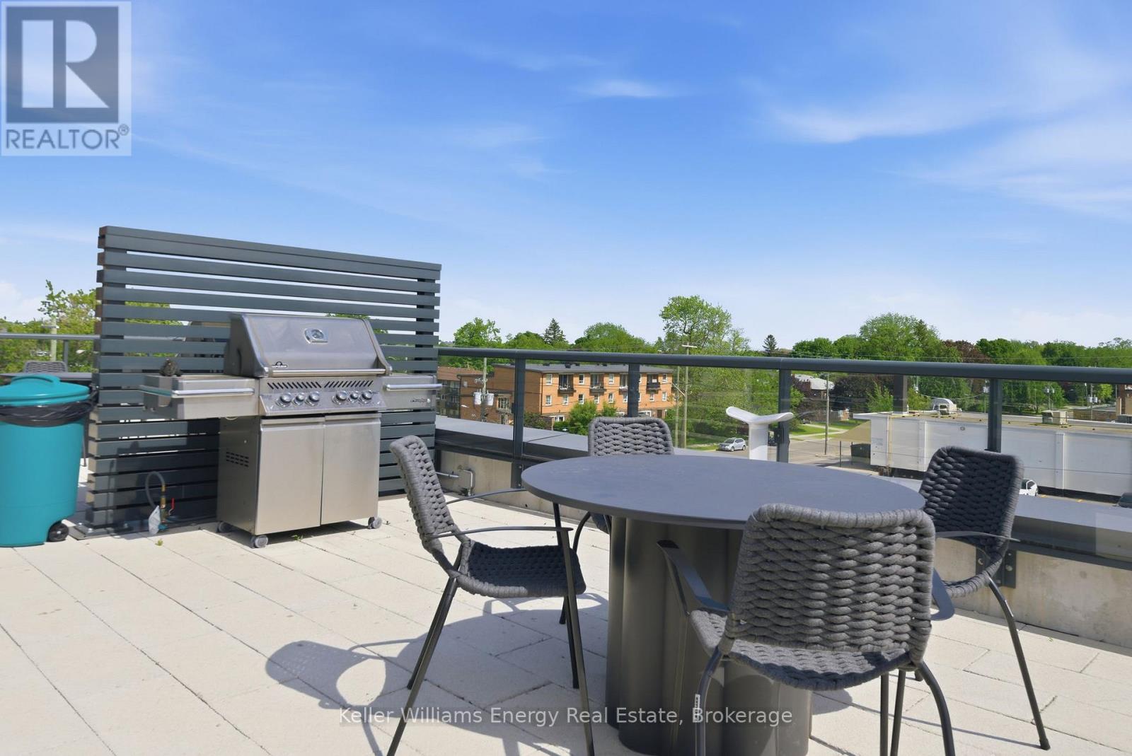 #417 201 BROCK STREET S - 24