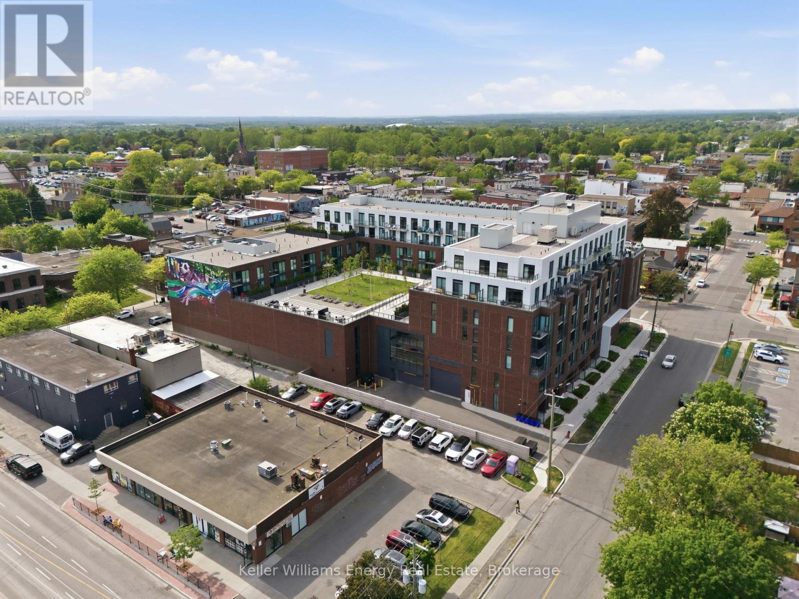 #417 201 BROCK STREET S - 34