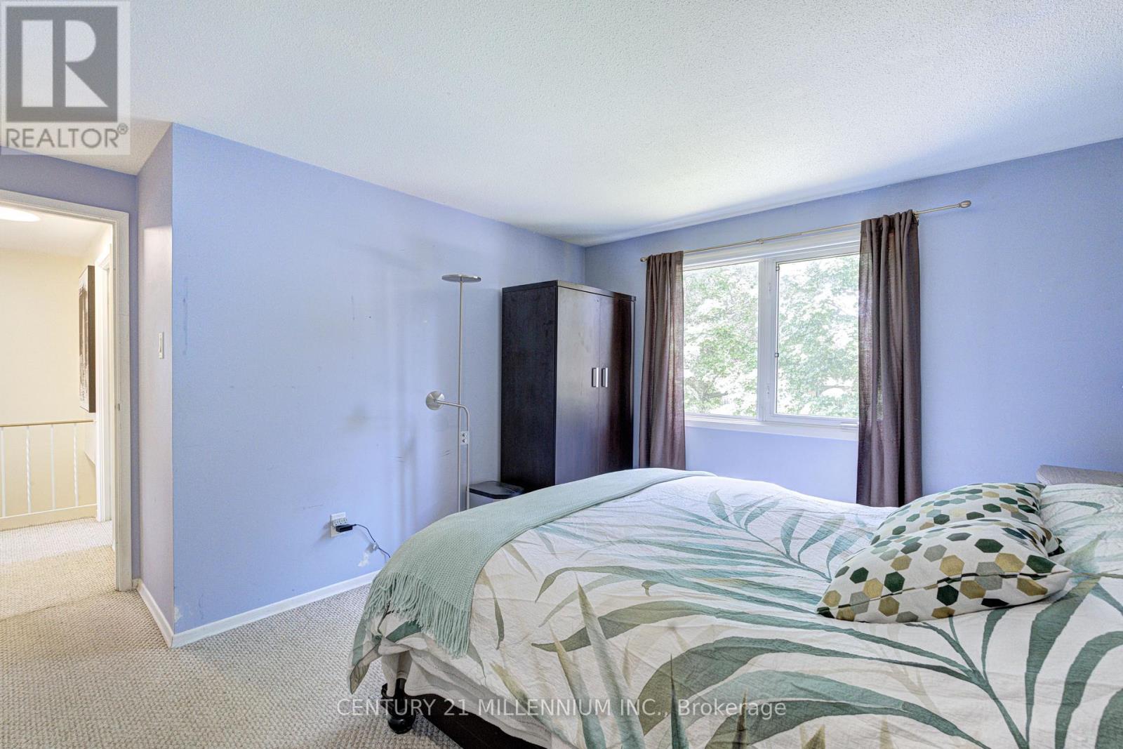 59 LEWIS CRESCENT - 27