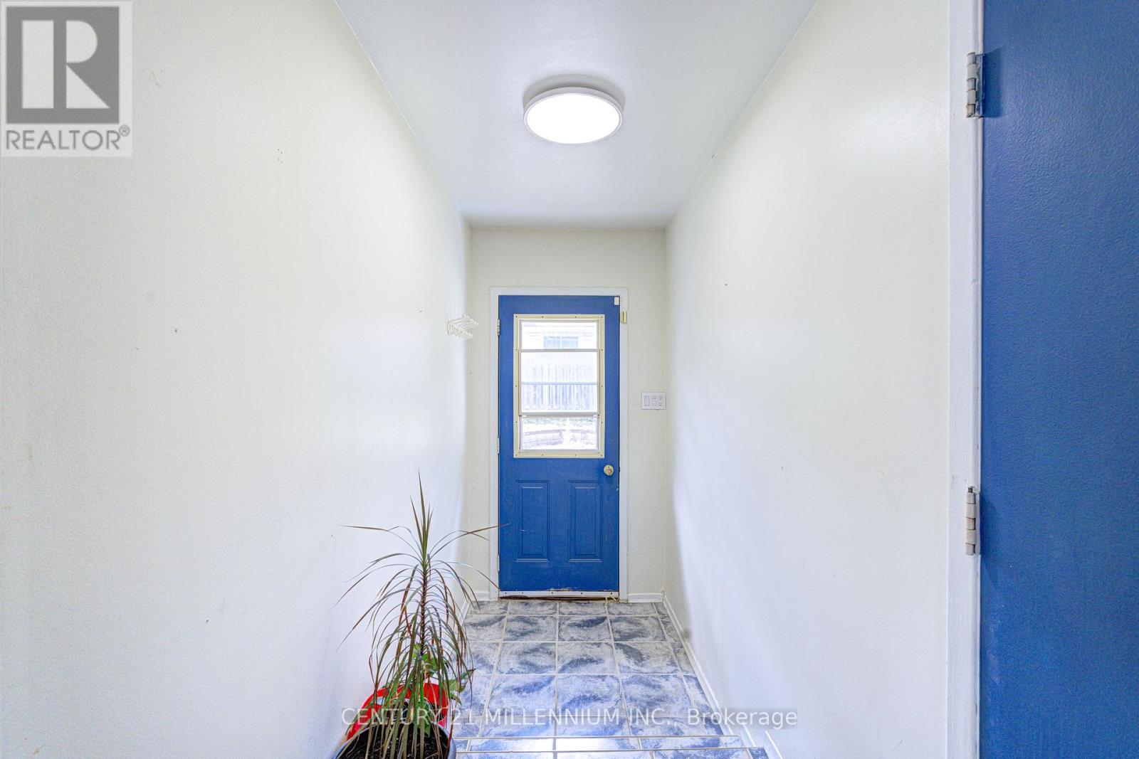 59 LEWIS CRESCENT - 39