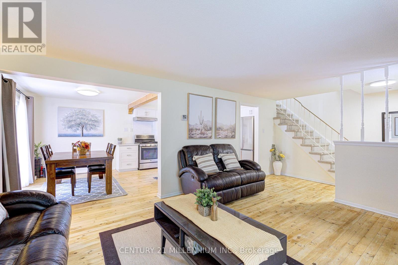 59 LEWIS CRESCENT - 9