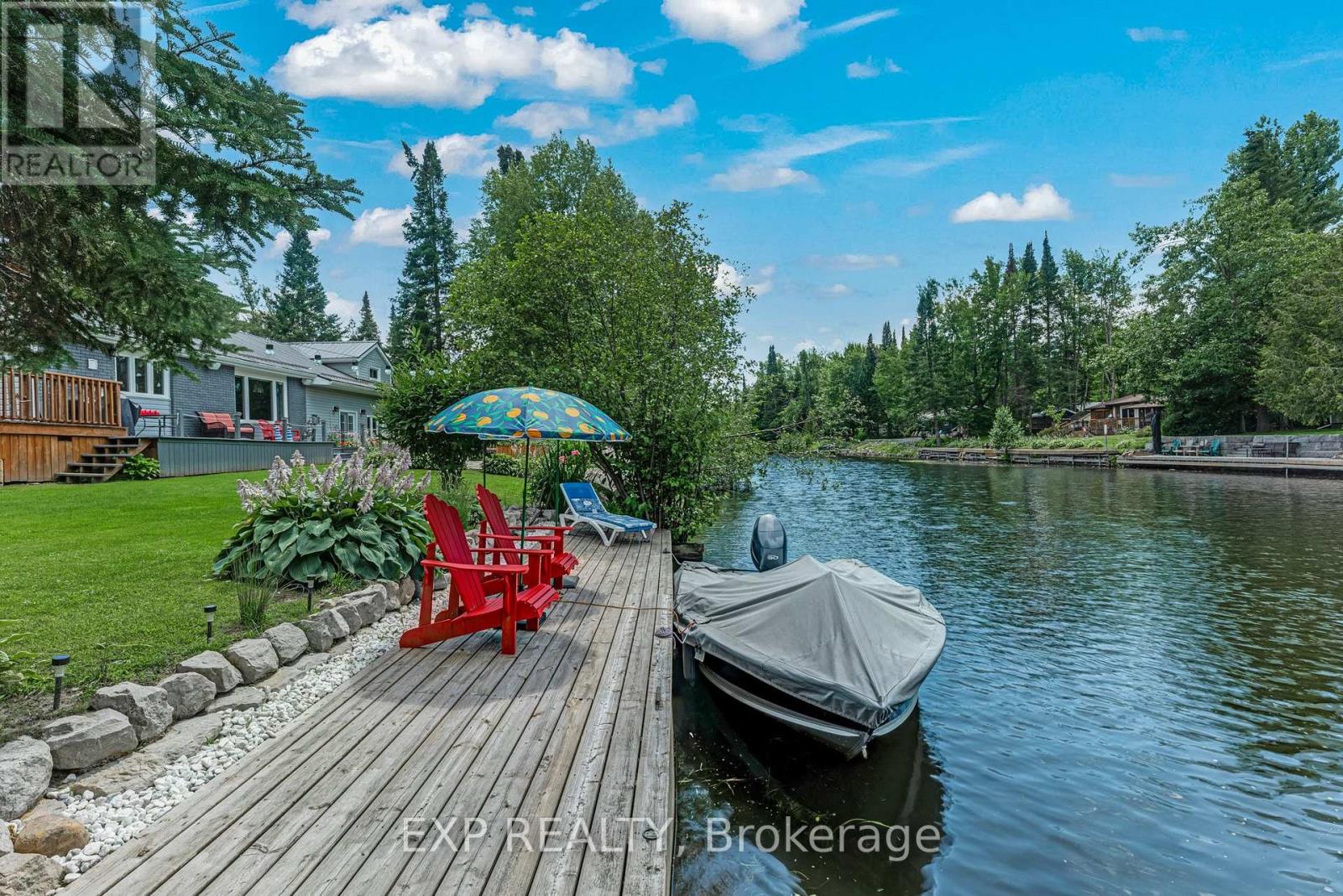 87 SUPERIOR ROAD - 44
