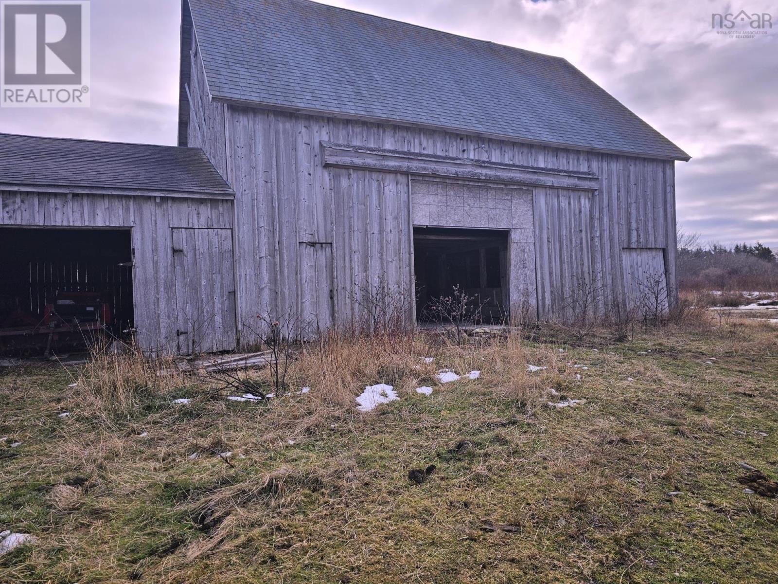 Highway 1, Lower Saulnierville — photo 3