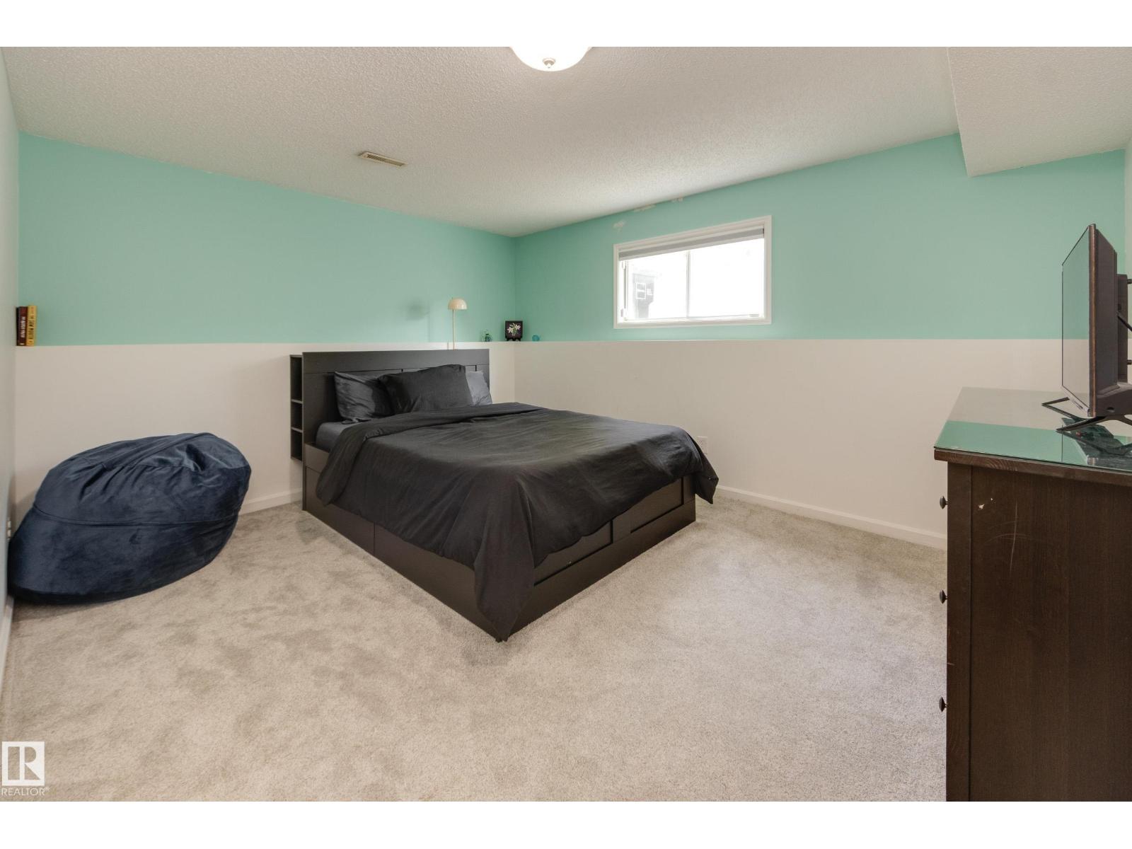 1123 48 ST NW - 34