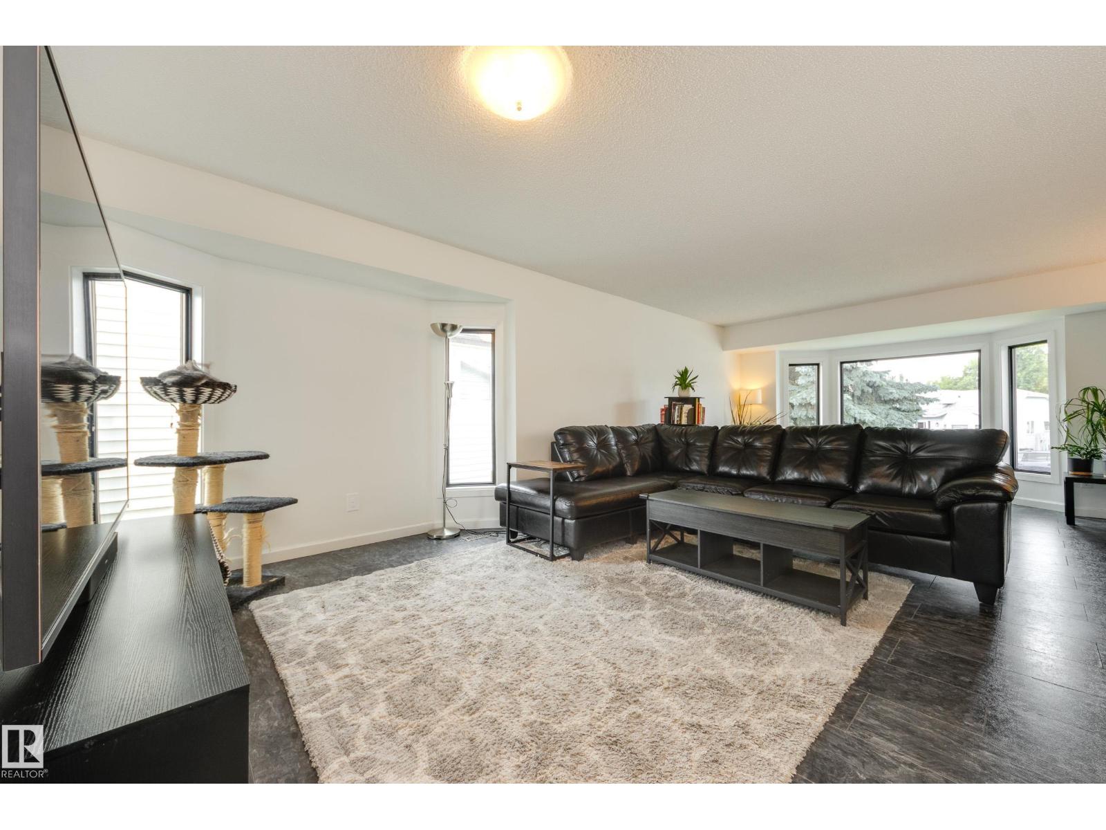 1123 48 ST NW - Image 8