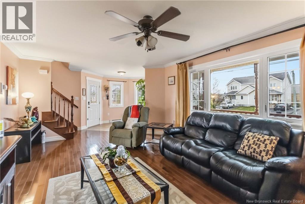 5 Carlson Street - 12