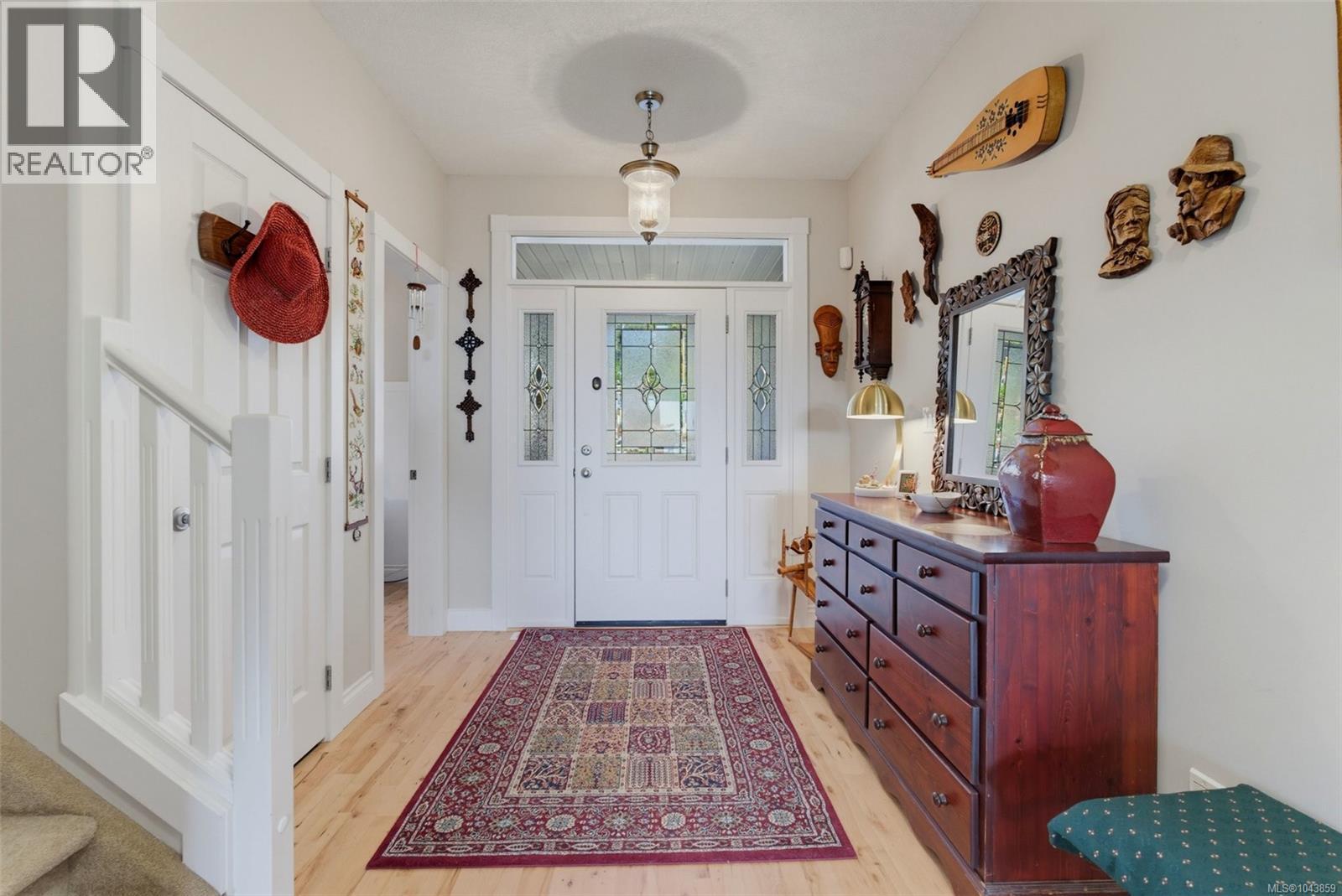 8067 York Ave - 7