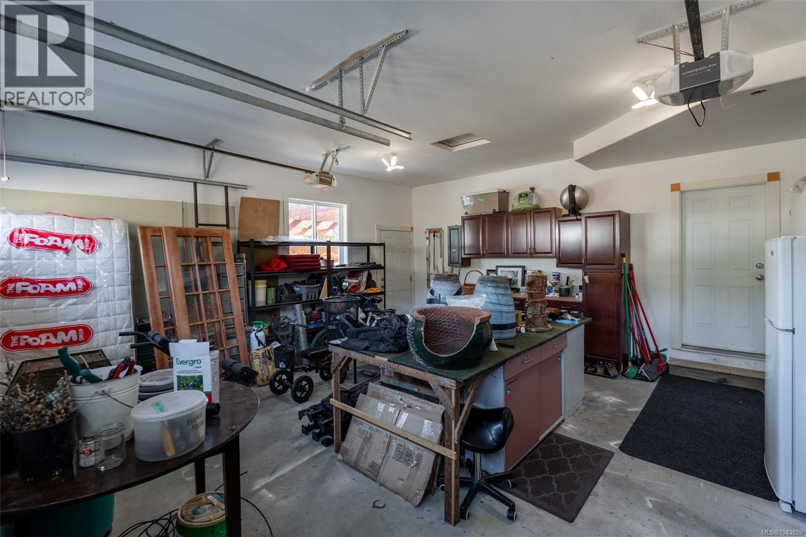 8067 York Ave - 57
