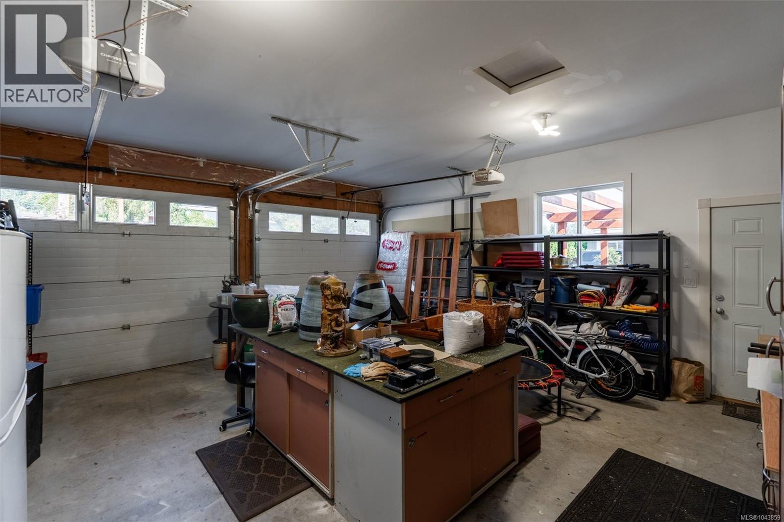 8067 York Ave - 56