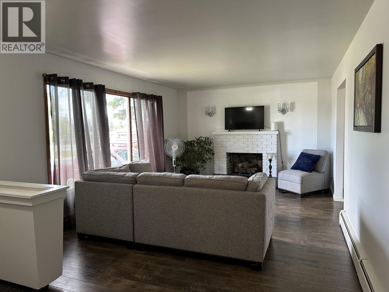 9607 108 AVENUE - 8