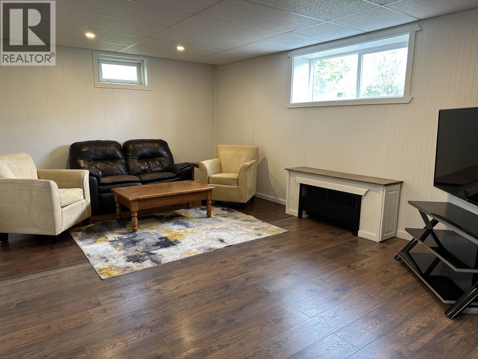 9607 108 AVENUE - Image 16