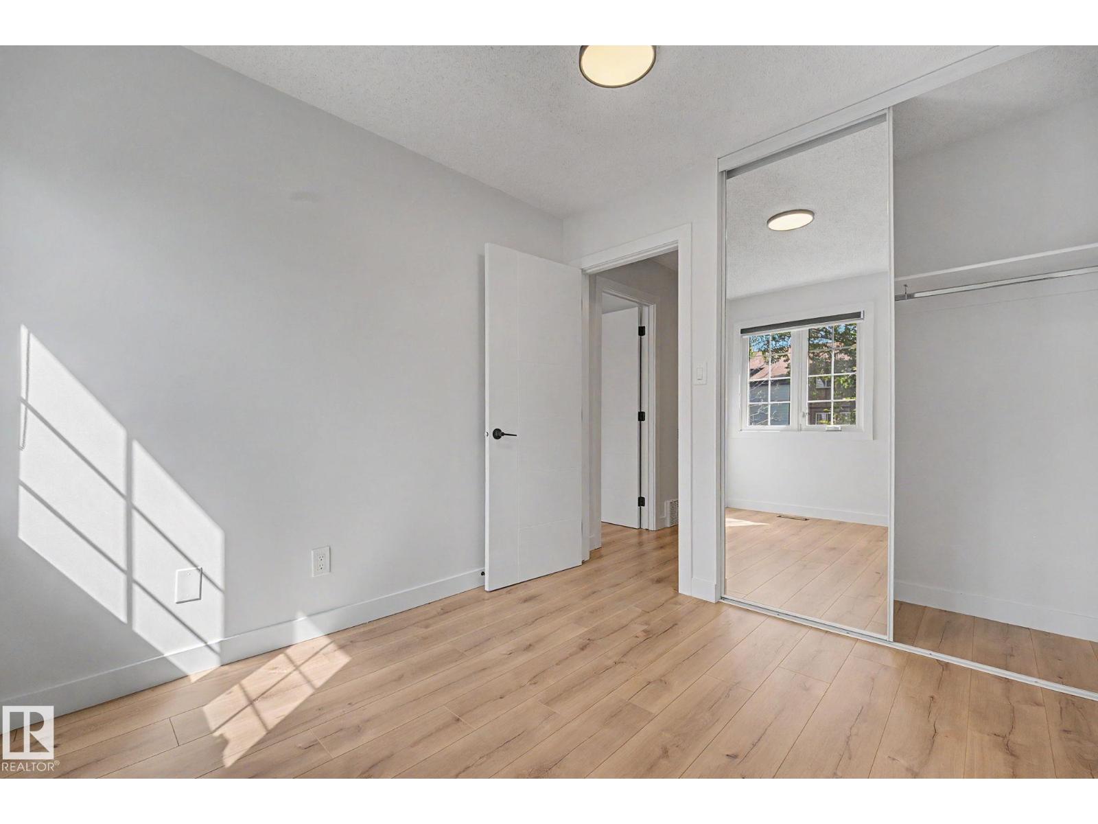 17084 67 AV NW - Image 16