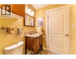 902 Murdoch Street, Creston, BC V0B1G4 Photo 15