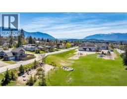 902 Murdoch Street, Creston, BC V0B1G4 Photo 28