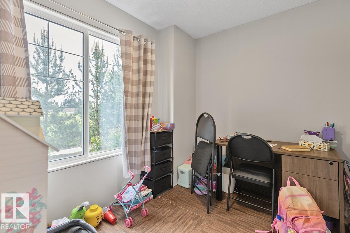#22 3025 151 AV NW - 6