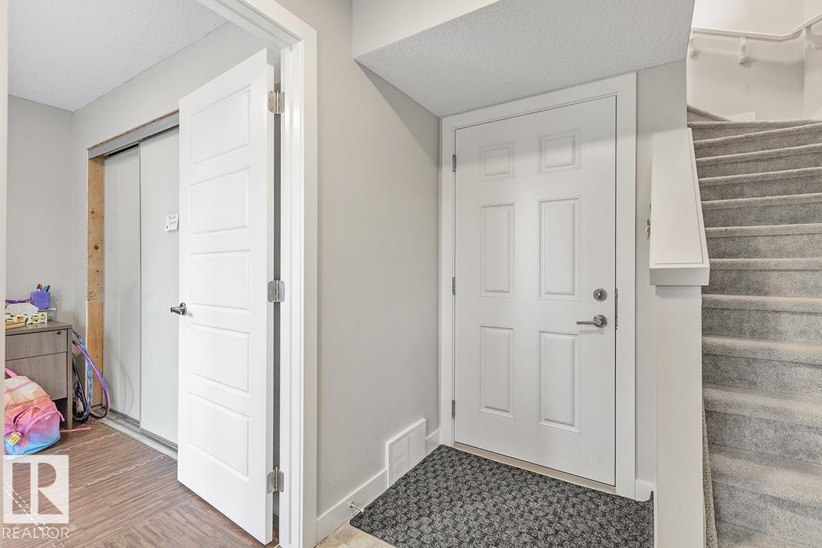 #22 3025 151 AV NW, Kirkness, Edmonton photo 5
