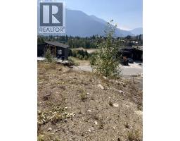 7634 Seven O'clock Drive, Pemberton, BC V0N2L3 Photo 24